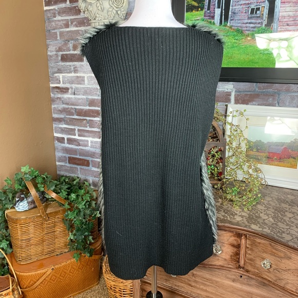 Black/ Gray  DP XL Vest - Picture 3 of 4